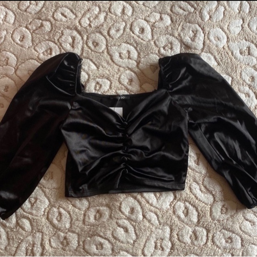 Black Puff-Sleeve Satin Crop Top